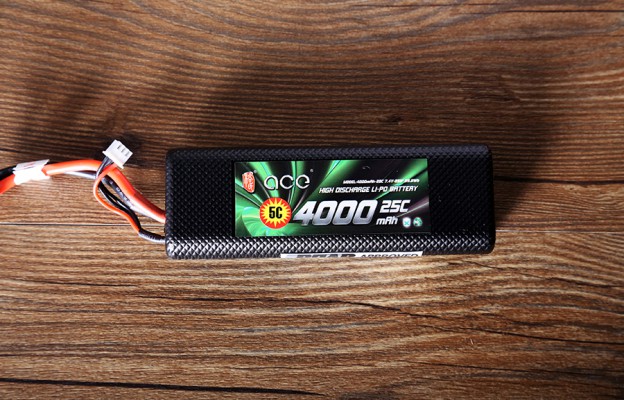 格氏ACE 4000mAh 25C 7.4V 車模電池
